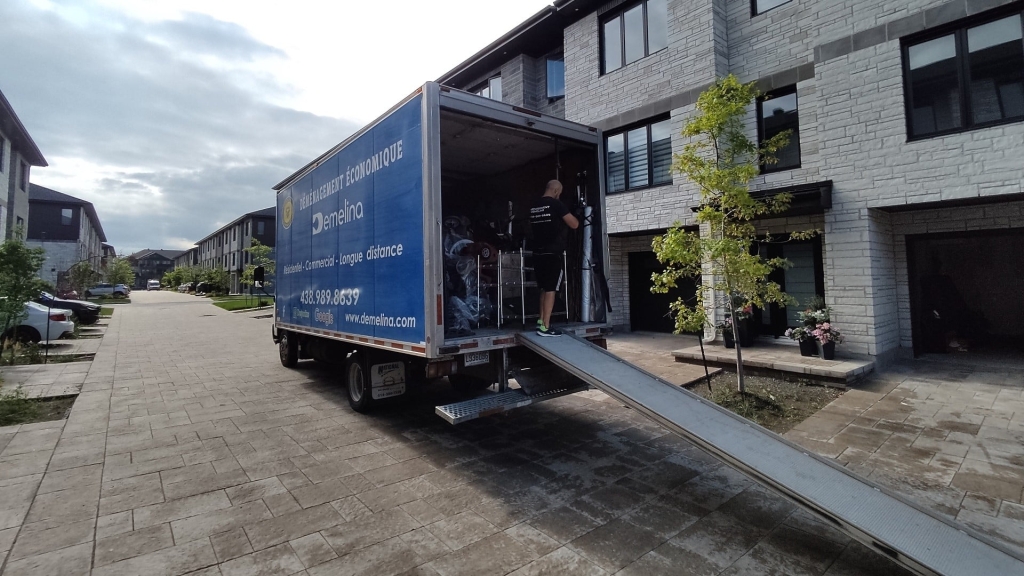 7 reasons to trust Montreal movers
