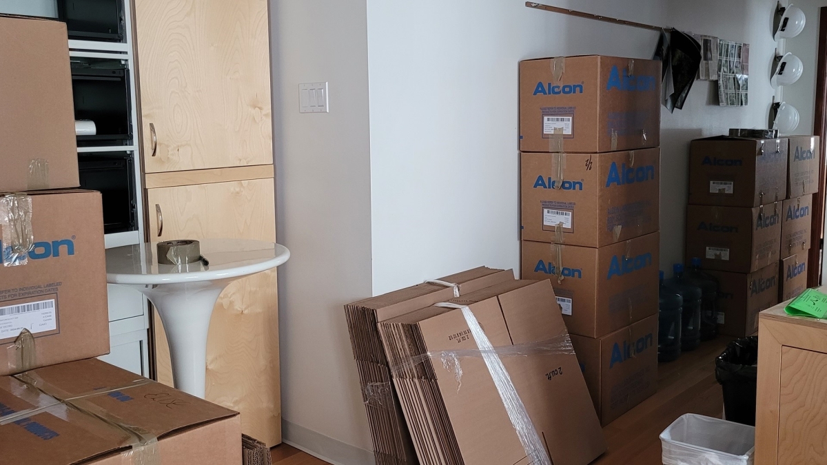 moving boxes: Moving and the psychological impact