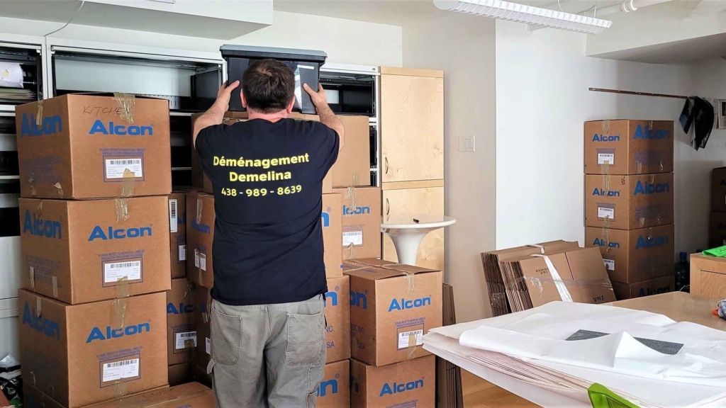 commercial moving services in Mercier